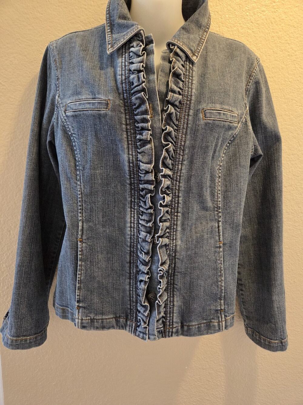 Ruffled Front Chicos platinum jean jacket  Chico size 1 (Approx Size 8-10)